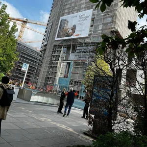 Das Gerüst wies einen Knick in etwa 15 Metern Höhe auf.