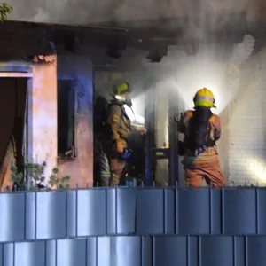 Dramatischer Brand in Mölln – ein Toter und eine Schwerverletzte