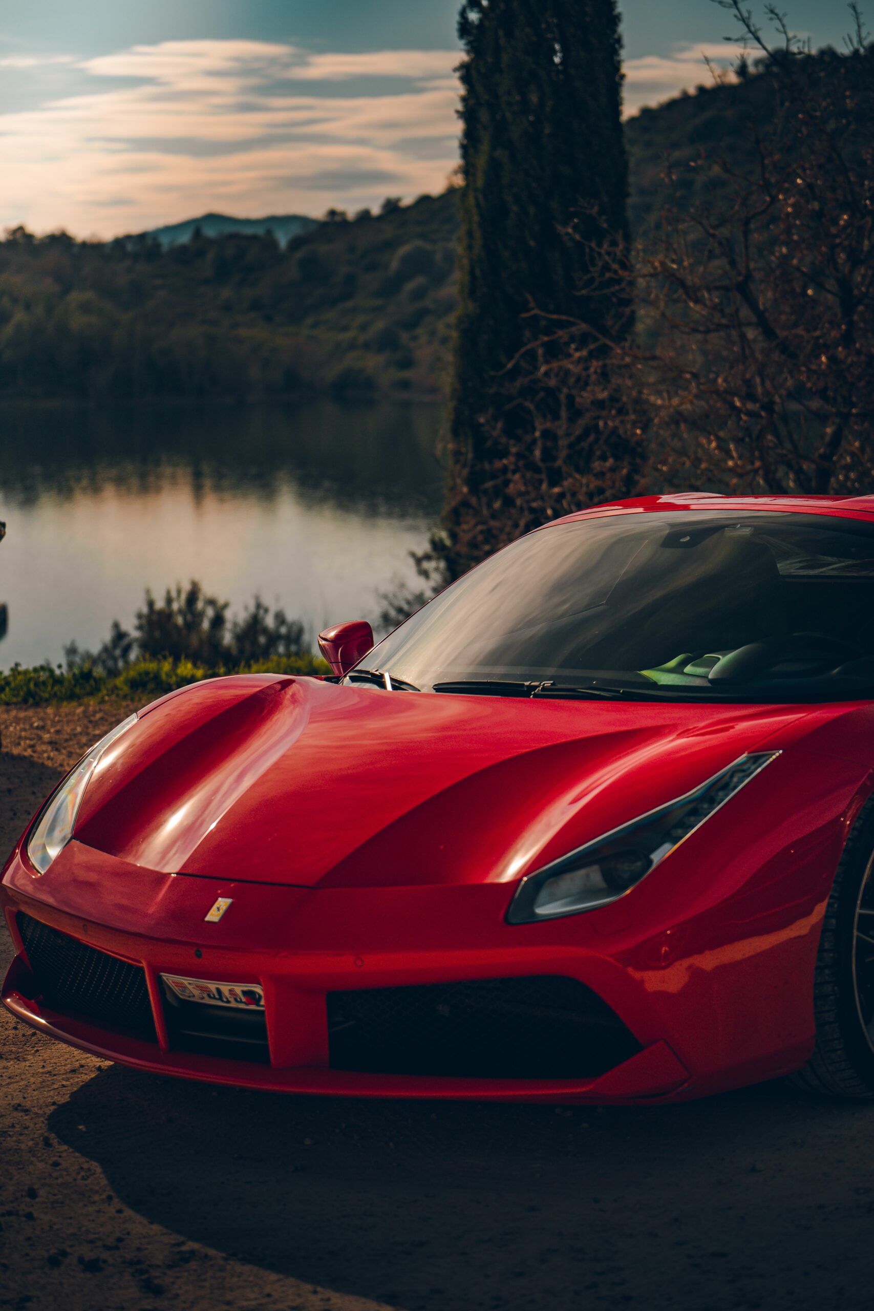 Ein roter Ferrari (Symbolbild).