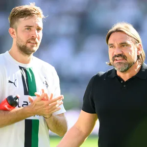 Christoph Kramer und Daniel Farke zusammen