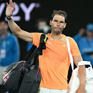 Rafael Nadal winkt in die Kamera