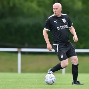 Mario Basler in seinem Fußball-Comeback