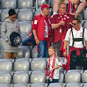 Leere Plätze in der Allianz Arena gab es am vergangenen Samstag bereits ab der 76. Minuten zu sehen.