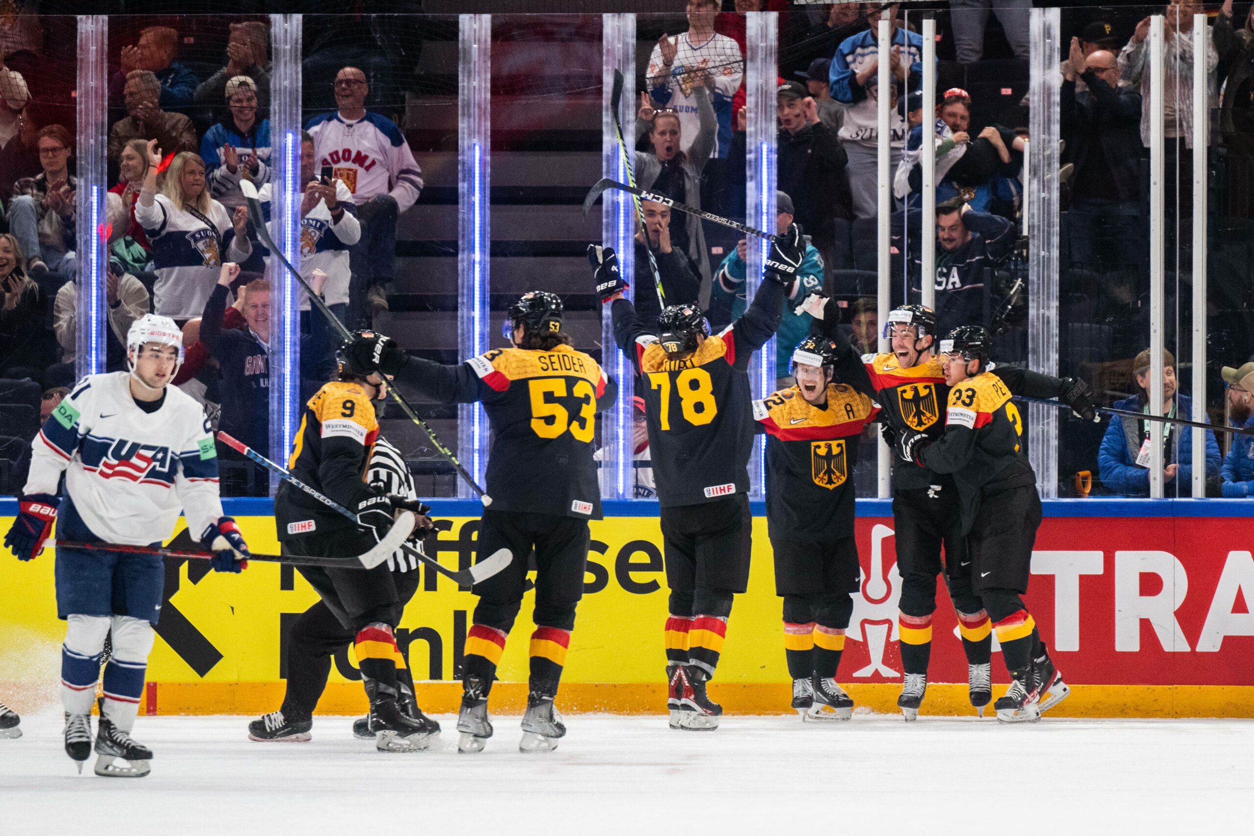Deutsches Eishockey-Team jubelt über Finaleinzug