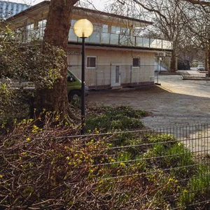 Das „Café Seeterrassen“ in Planten un Blomen: Hier könnte sich die Linke öffentliche Tanzflächen vorstellen. (Archivbild)