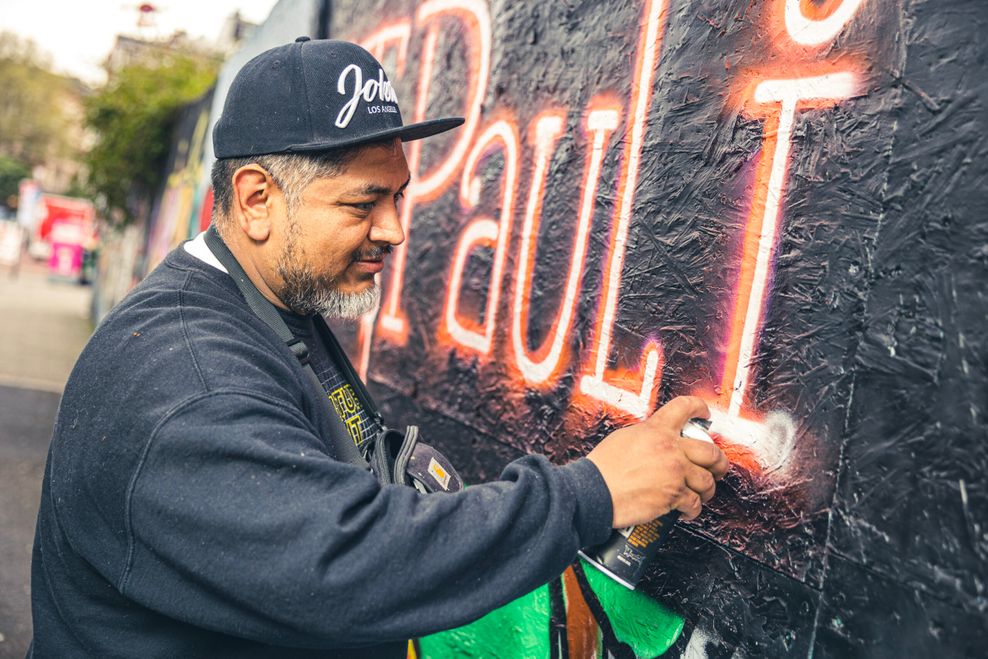 Ray liebt seine Heimat St. Pauli. Er wuchs mitten auf dem Kiez auf.