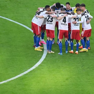 HSV-Teamkreis gegen Regensburg