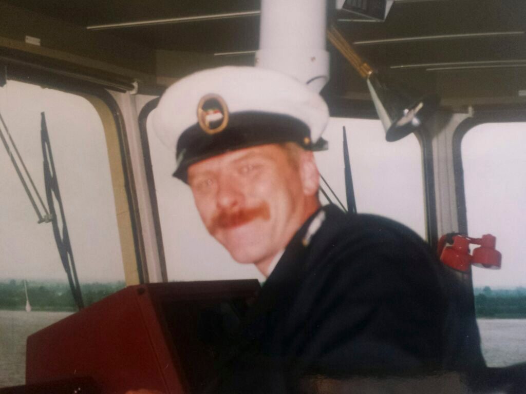 Jürgen Prey als junger Zweiter Offizier an Bord der „Rickmer Rickmers“