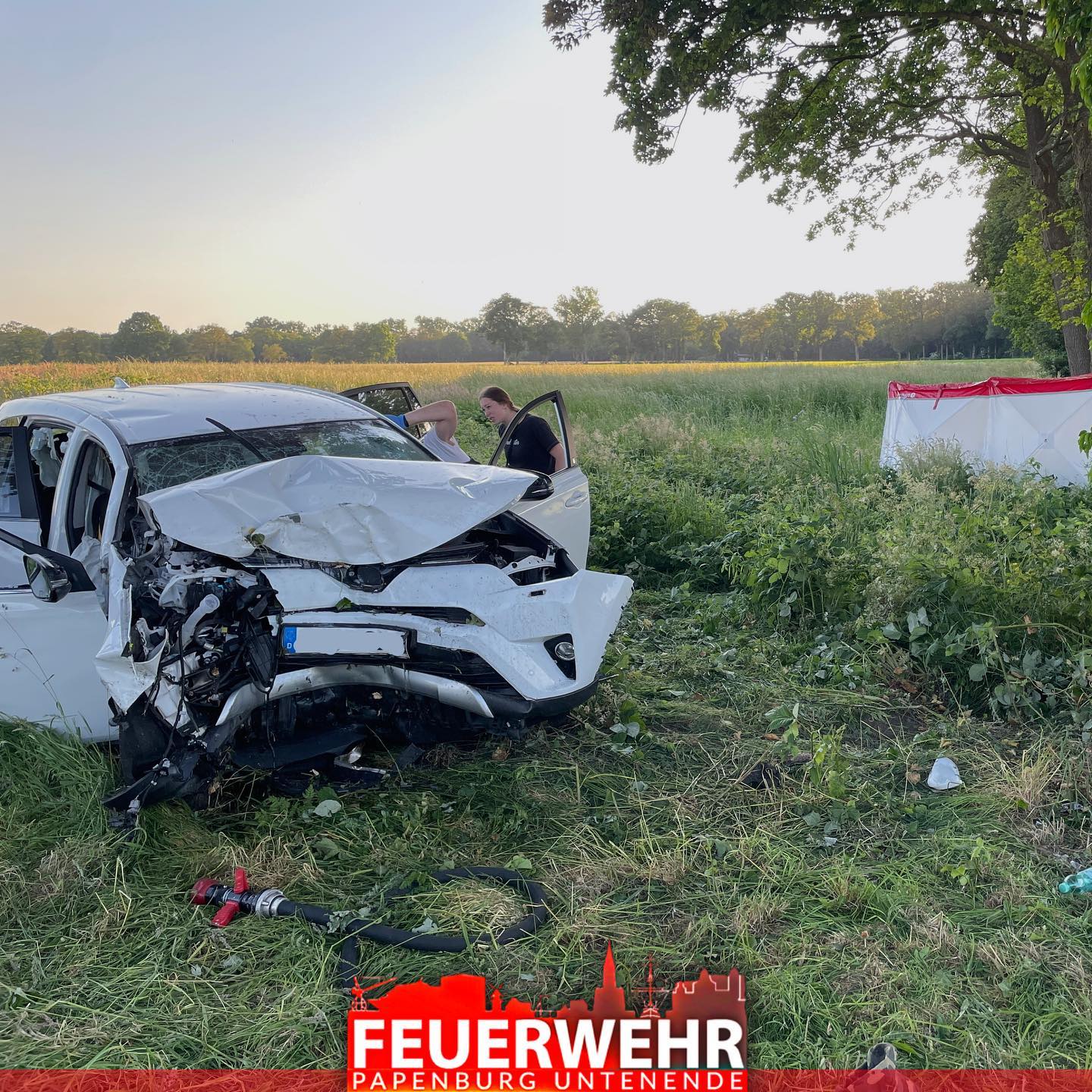 Die Unfallstelle in Papenburg: Bei dem Unglück kam ein Mann ums Leben.