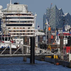 Die Kreuzfahrtschiffe machen Hamburg zu einer der dreckigsten Städte Europas. (Symbolbild)