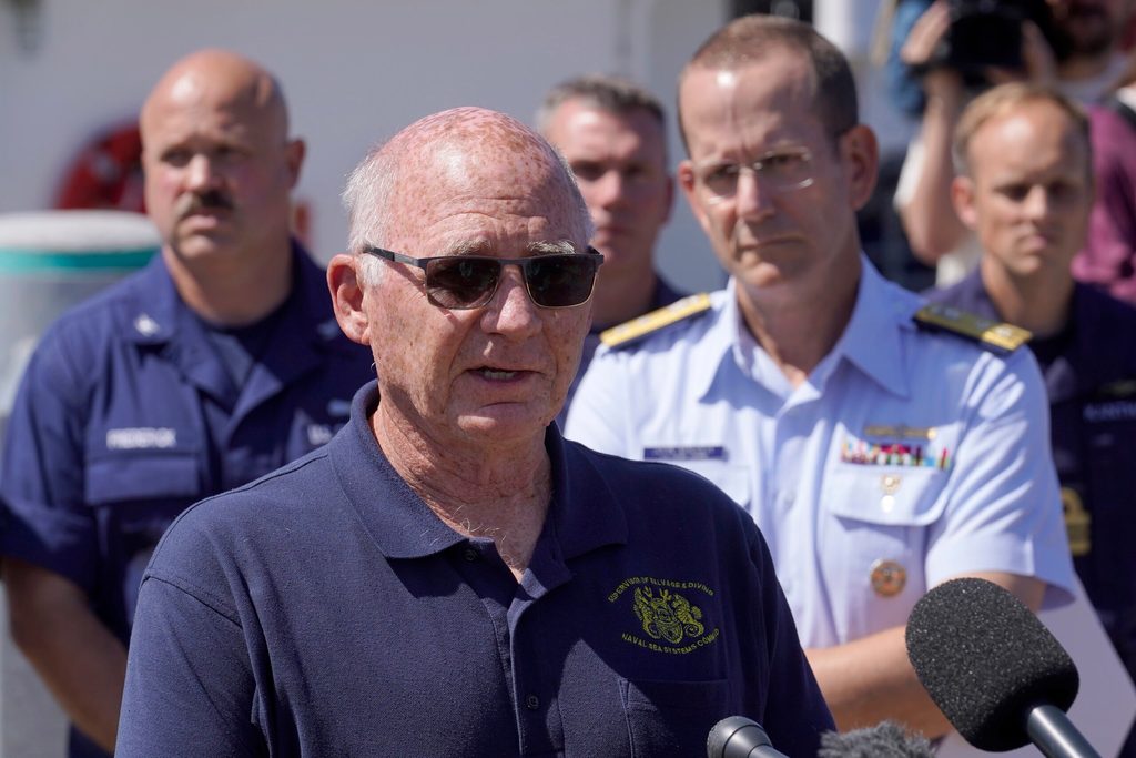 Paul Hankins, ziviler Auftragnehmer der U.S. Navy und Leiter der Bergungsarbeiten