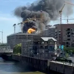 Feuer in der HafenCity