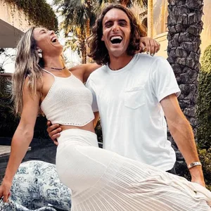 Paula Badosa und Stefanos Tsitsipas zeigen sich auf Instagram in inniger Zweisamkeit.