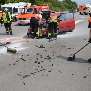 Nach Unfall auf A1 bei Hamburg – Stau in beide Richtungen