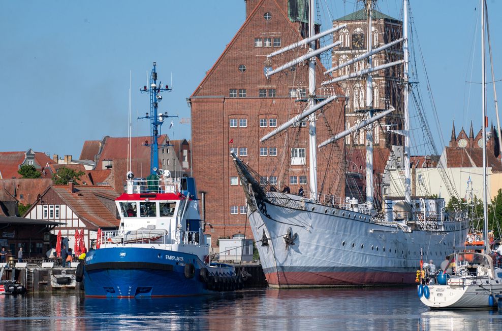 Gorch Fock im Hafen