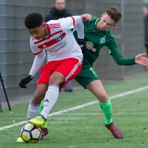 Brooklyn Ezeh spielte bis zur U19 beim HSV.