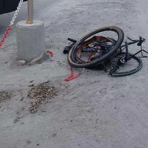 Das Rad von Davide Rebellin wurde total zerstört