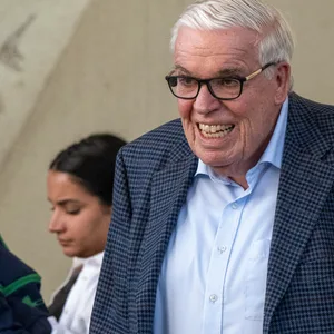 Klaus-Michael Kühne könnte dem HSV mit noch mehr Geld unterstützen.