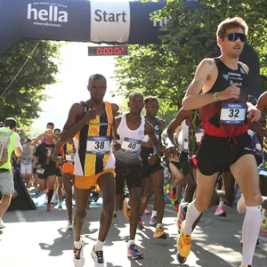 Start der 28. Auflage des Hella-Halbmarathons in Hamburg. (Archivbild)