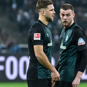 Marvin Ducksch und Niclas Füllkrug beim Spiel vom SV Werder Bremen
