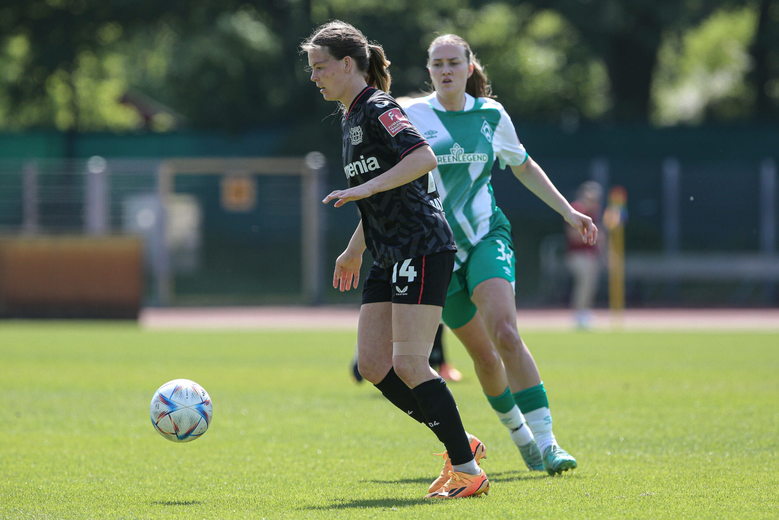 Juliane Wirtz im Spiel gegen SV Werder Bremen.