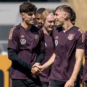 Kai Havertz und Nico Schlotterbeck beim DFB-Training