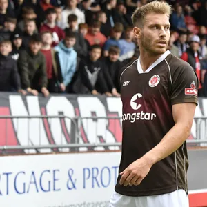 Lars Ritzka im Trikot des FC St. Pauli