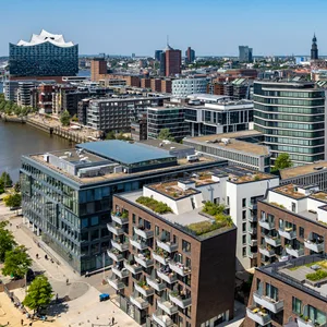 So sieht der Blick von dem neuen Luxus-Wohnturm „The Lythe“ in der HafenCity aus.