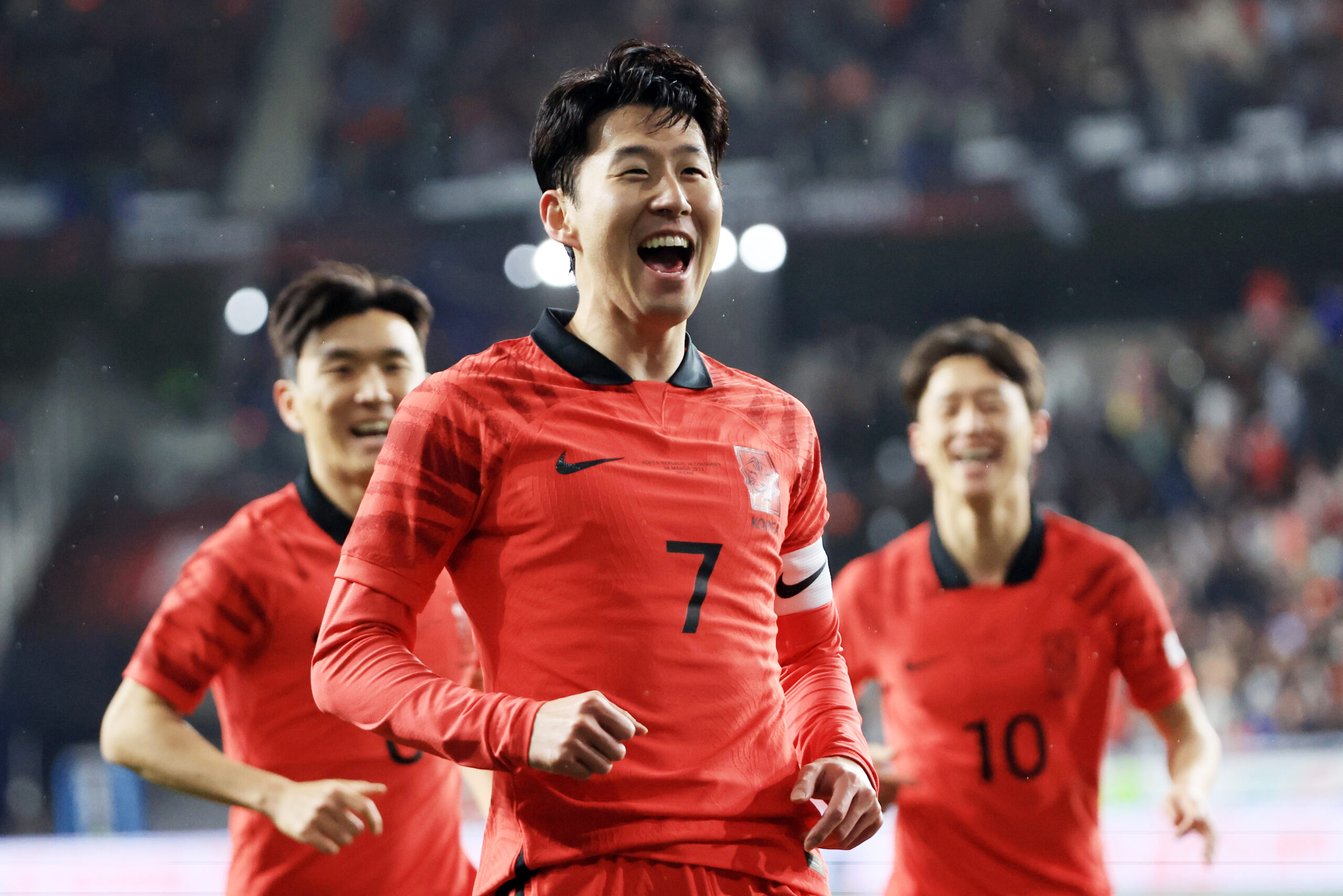 Der Ex-HSV-Star Heung-min Son ist in seinem Heimatland nun 30 statt 31 Jahre alt.