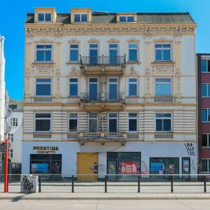 Die Front des Hauses Grindelallee 80