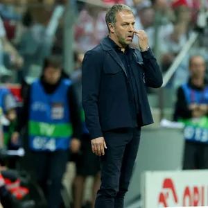 Hansi Flick beim deutschen Länderspiel in Polen