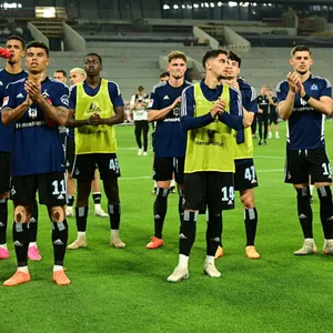 HSV-Profis bedanken sich bei den Fans