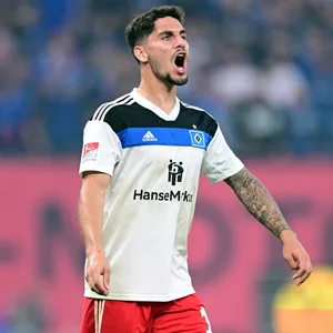 Ludovit Reis jubelt in der Relegation