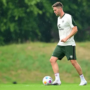 Andreas Albers bei seiner ersten Einheit als St. Pauli-Profi