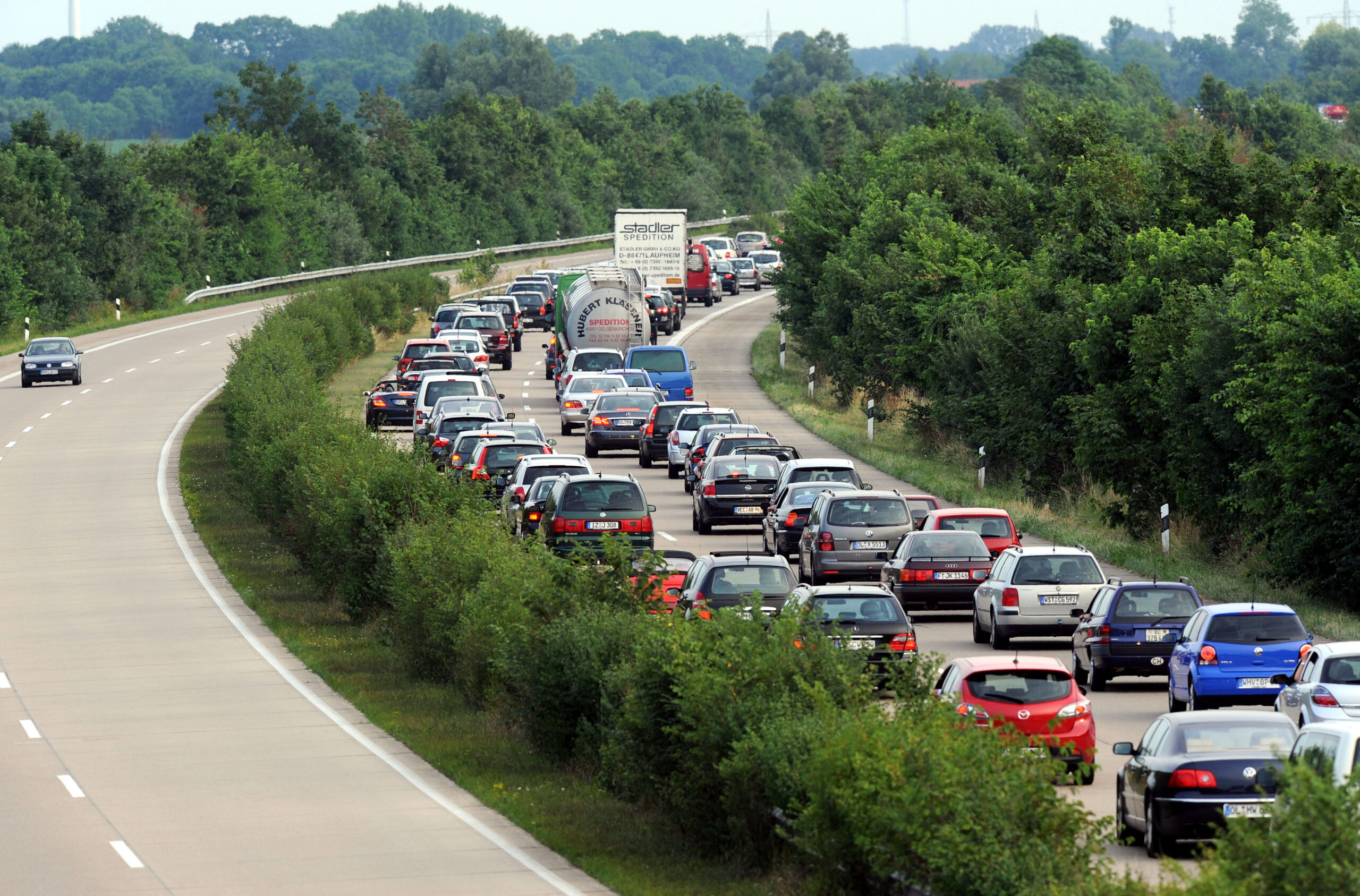 Stau auf der A29.