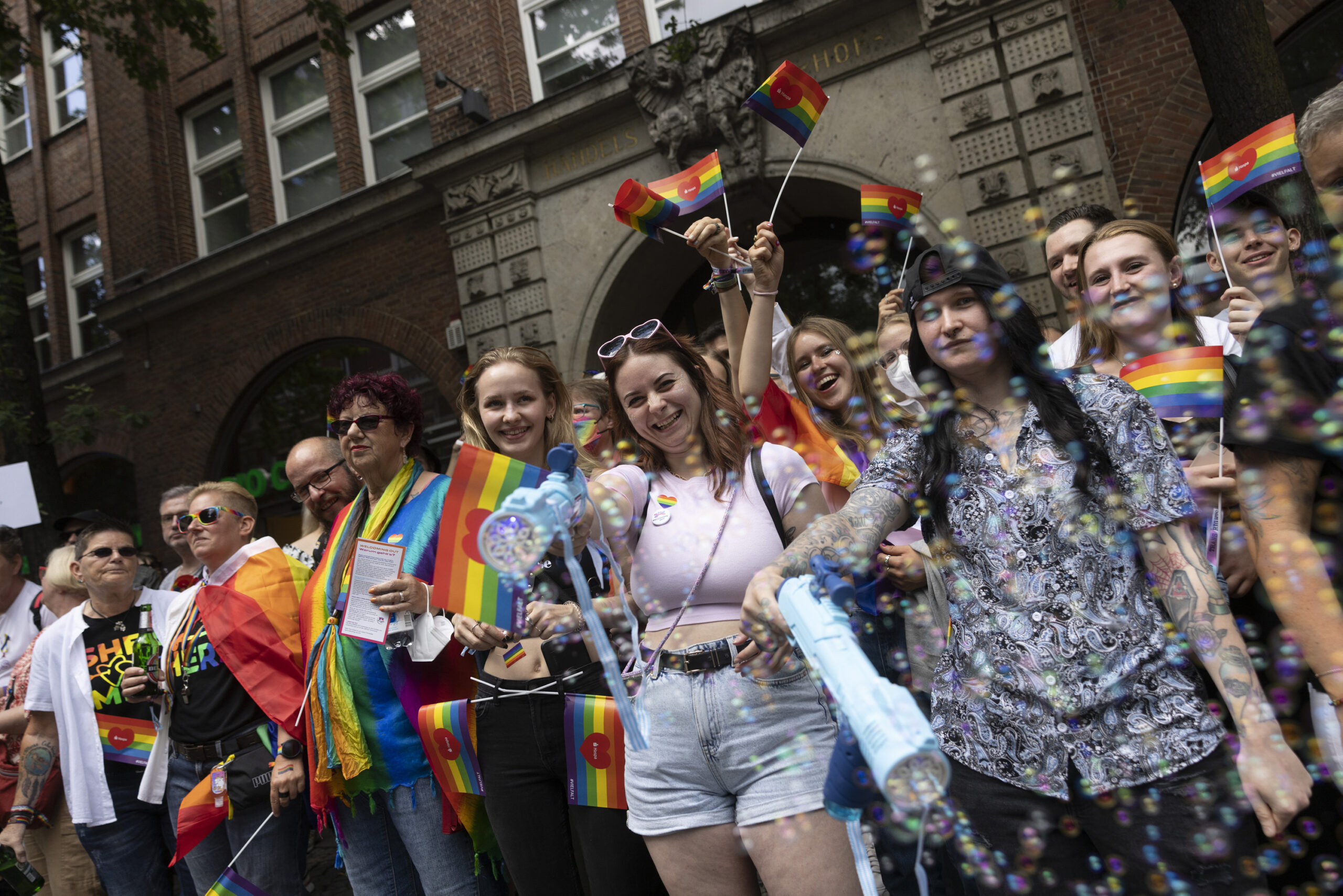 Während des CSD wird Hamburg zum bunten Party-Hotspot. Das sind die Highlights der Hamburg Pride 2023 (Archivbild aus dem vergangenen Jahr)