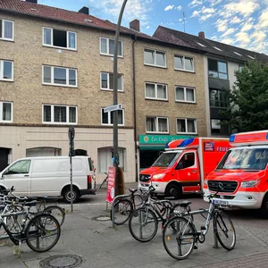 Junge (6) stürzte aus acht Meter hohem Fenster