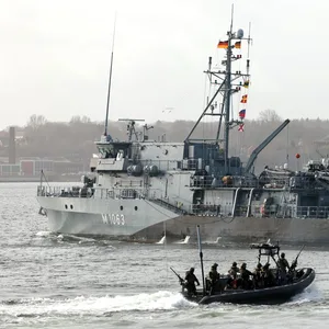 Das Minenjagdboot „Bad Bevensen” läuft am Dienstag für einen Nato-Einsatz aus. (Archivbild)