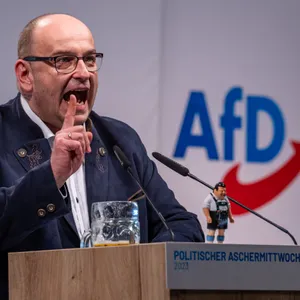 Gegen Stephan Protschka, Landesvorsitzender der AfD in Bayern, kann ein Strafverfahren eingeleitet werden.