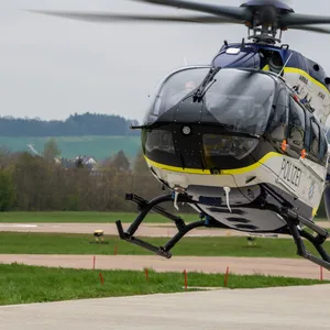 Im Norden – Trottel-Räuber verleiert Schusswaffe