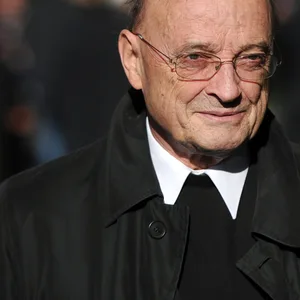 Der frühere Hamburger Weihbischof Hans-Jochen Jaschke starb am Dienstag im Alter von 81 Jahren.