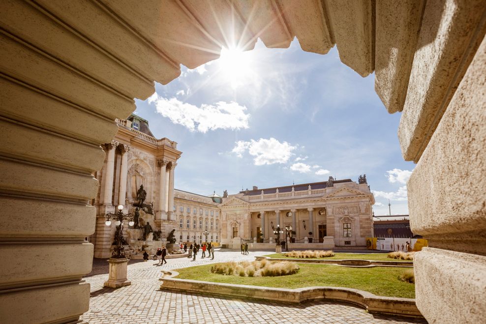 Hauptwache und Matthiasbrunnen