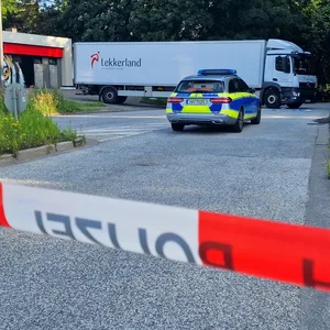 Seniorin in Bahrenfeld von Lkw überrollt – Lebensgefahr