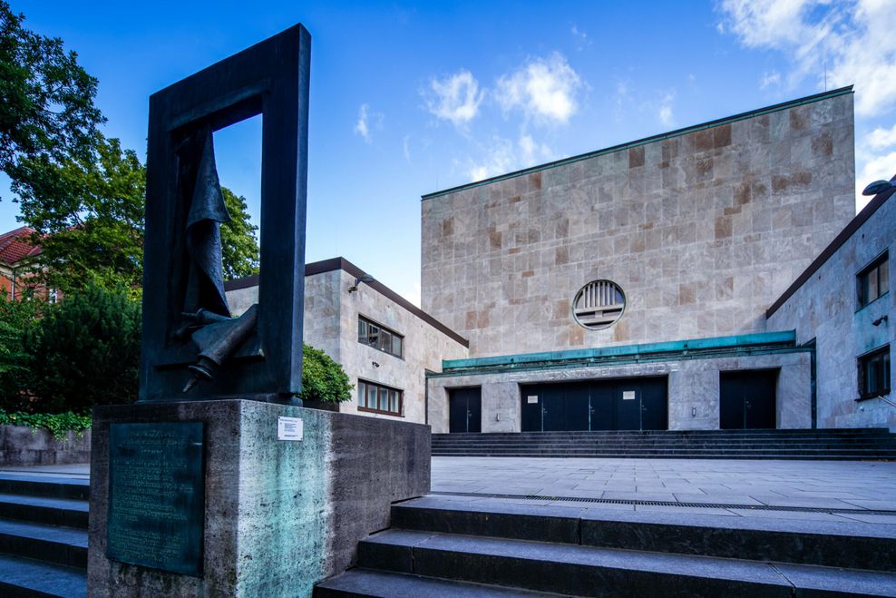 Das Rolf-Liebermann-Studio ist ein großes Tonstudio des Norddeutschen Rundfunks in der Oberstraße 120 in Hamburg, benannt nach dem ehemaligen Leiter der Hauptabteilung Musik des NDR, Rolf Liebermann. Das Studio ist eine ehemalige Synagoge