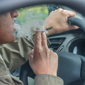 Rauchen im Auto