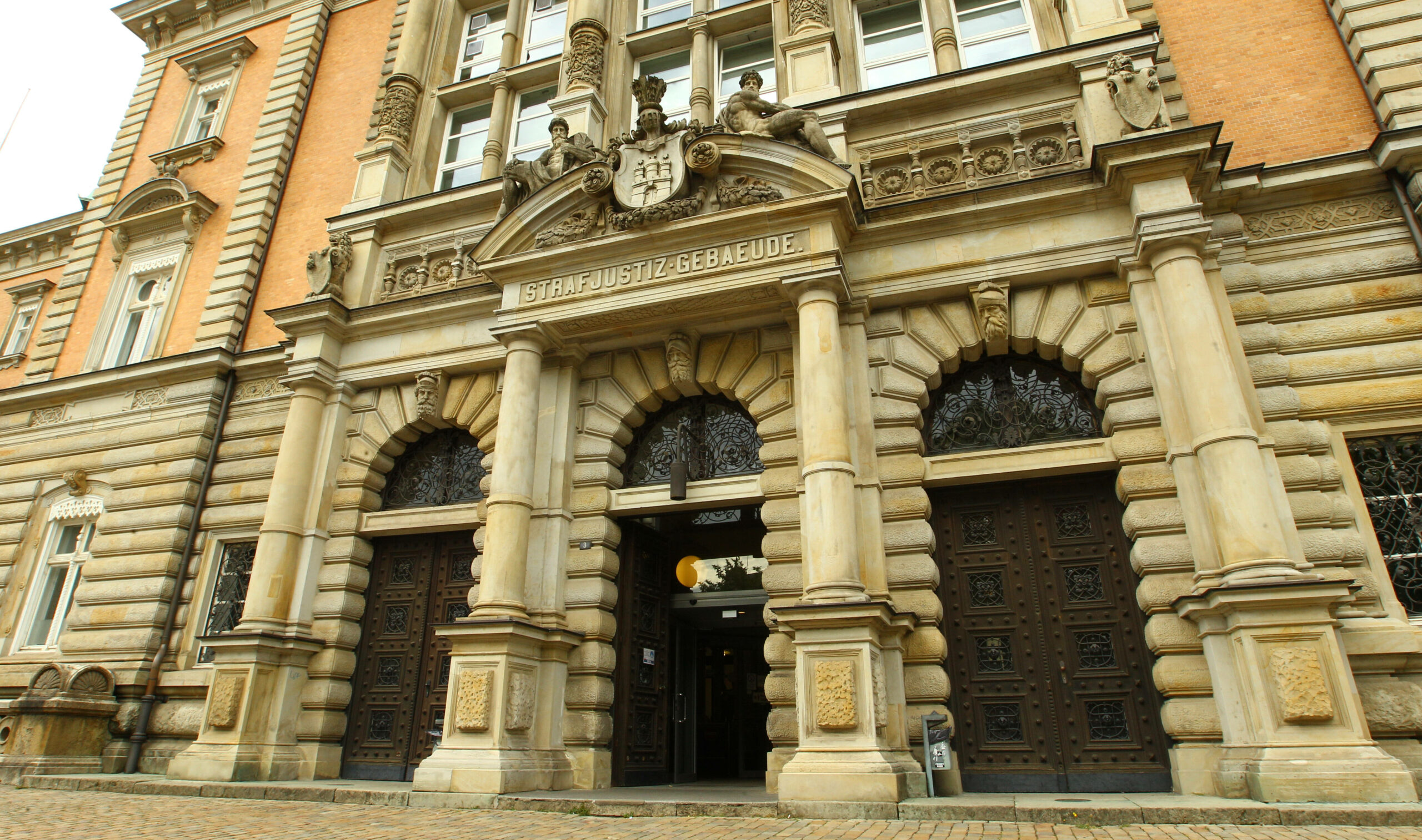 Das Landgericht Hamburg am Sievekingplatz 1.