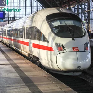 ICE hält am Bahnhof Dammtor (Symbolbild)