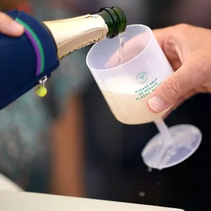 Flasche Champagner in Wimbledon