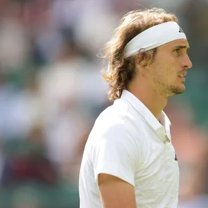 Alexander Zverev beim ersten Match in Wimbledon