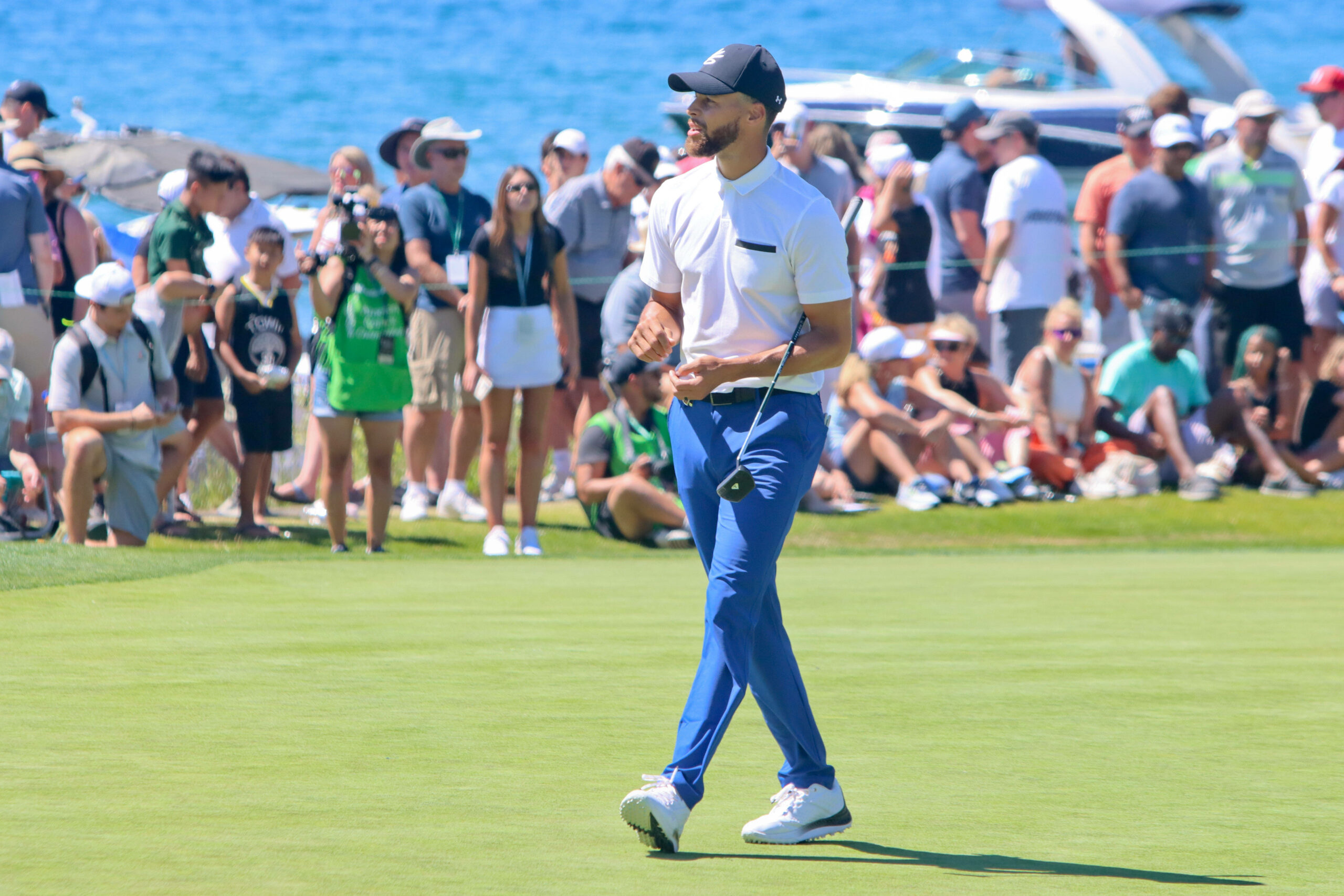 Stephen Curry bei einem Golfturnier